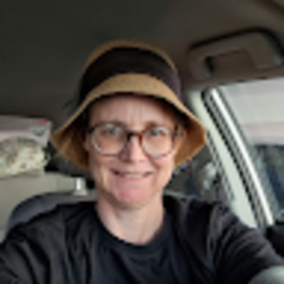 Meet your Posher, Hazel - Picture 1 of 1